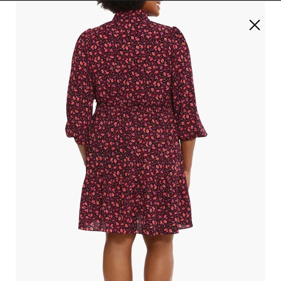 LONDON TIMES Smocked Tiered Dress - Picture 2 of 13